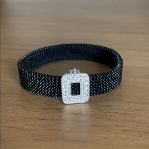 Black bracelet with removable charm